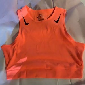 (NWOT) NIKE aeroswift running mesh tank